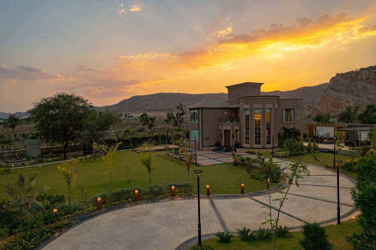 Noah'S Ark By Stayvista - Jaipur With Private Pool Dhānd Exteriör bild